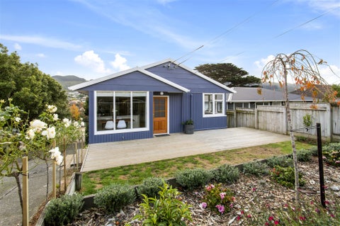 40 Taylor Terrace, Tawa, Wellington