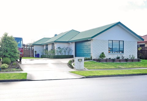 27 Brooklyn Heights Drive, Kelvin Grove, Palmerston North