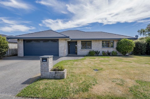 67 Awatea Avenue, Paraparaumu