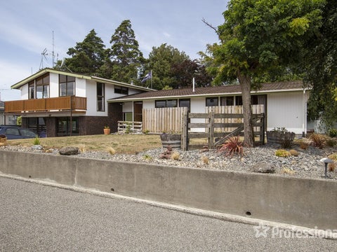 69 Park Road, Carterton