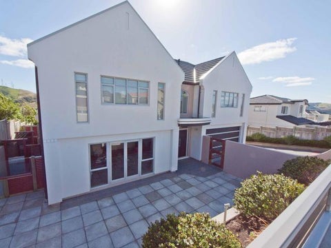 58 Waverton Terrace, Churton Park, Wellington