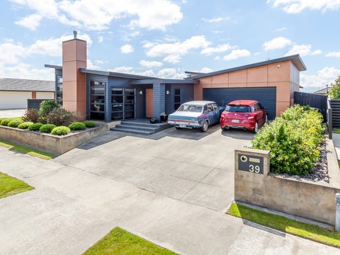 39 Liberty Grove, Kelvin Grove, Palmerston North