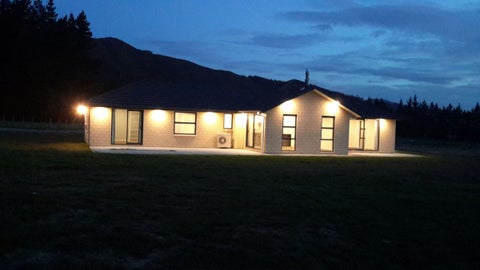 160 Upper Fitzherbert Road, Wainuiomata, Lower Hutt