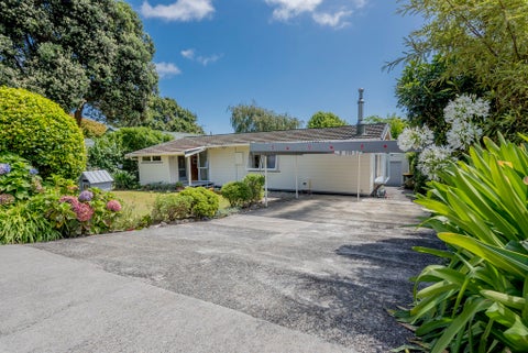 8 Matenga Street, Waikanae