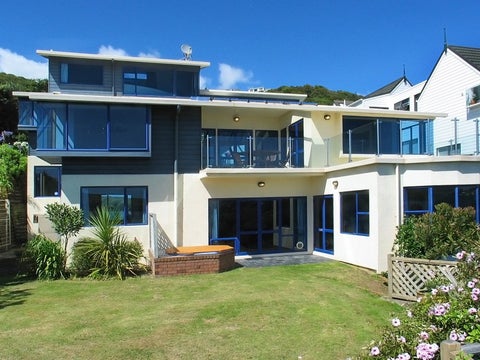45 Bosun Terrace, Whitby, Porirua