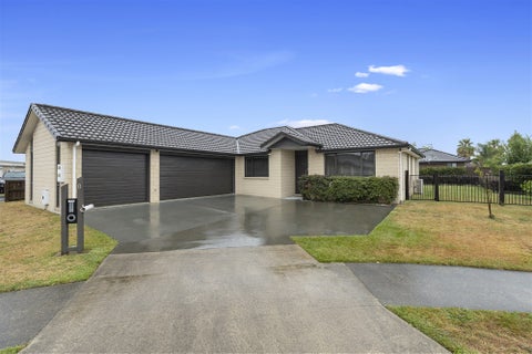 8 Hemsby Place, Rototuna North, Hamilton