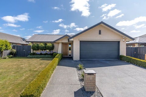 9 Lassiter Green, Northwood, Christchurch