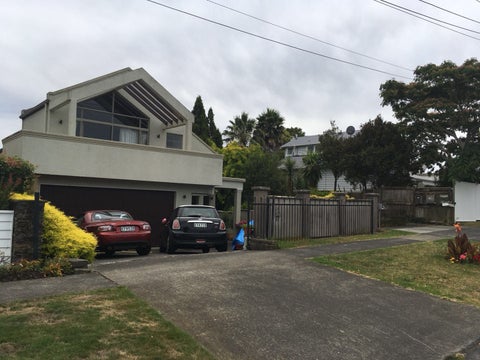 17B Balmain Road, Birkenhead, Auckland