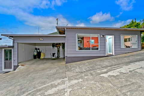 2/15 Speedy Crescent, Hillcrest, Auckland