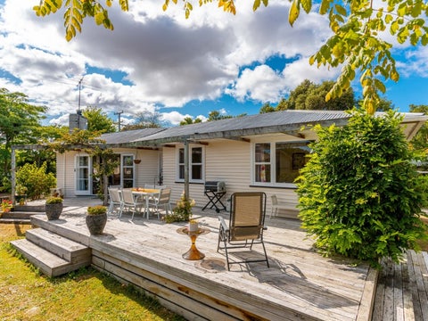 70 Cologne Street, Martinborough
