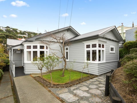 18 Hohiria Road, Hataitai, Wellington