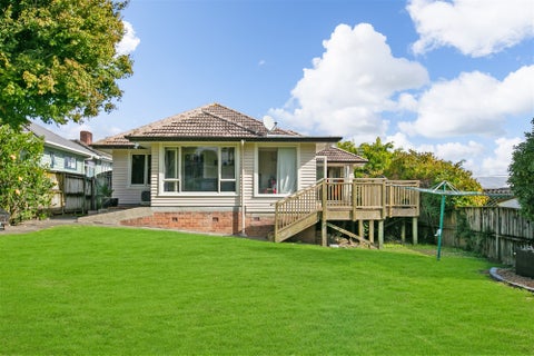 10 Wharf Road, Te Atatu Peninsula, Auckland