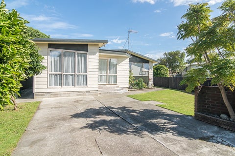 45 Gray Avenue, Paraparaumu Beach, Paraparaumu