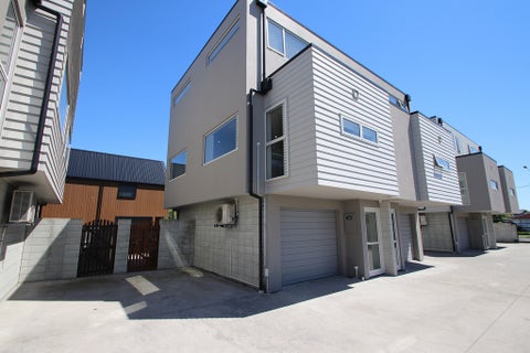 4/408 Worcester Street, Linwood, Christchurch
