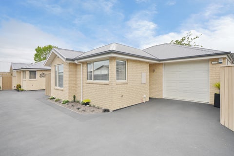 2/158 Harewood Road, Papanui, Christchurch