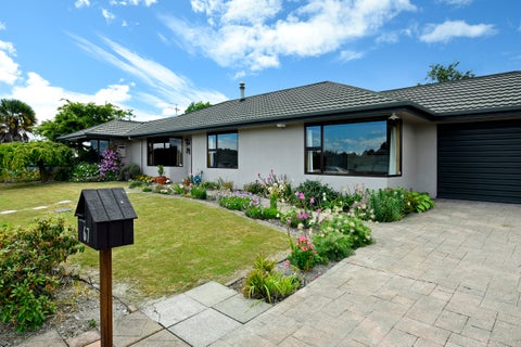 67 Aldinga Avenue, Stoke, Nelson