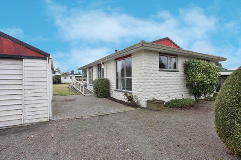 4 Parsonage Road, Woodend, Woodend