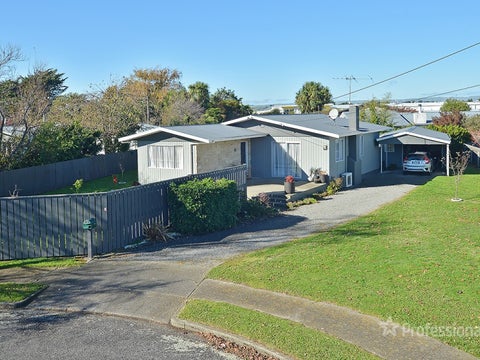 10 Tait Place, Carterton