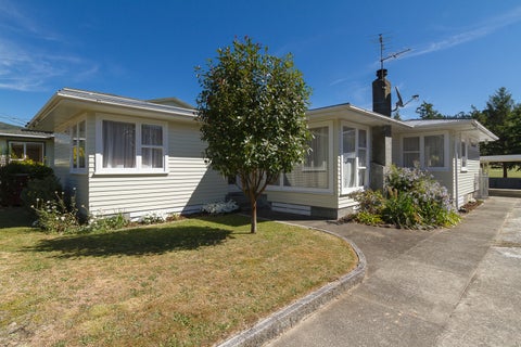 248 Stokes Valley Road, Stokes Valley, Lower Hutt
