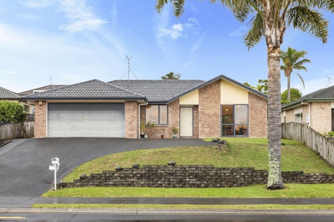 20 Tauranga Place, Orewa, Orewa