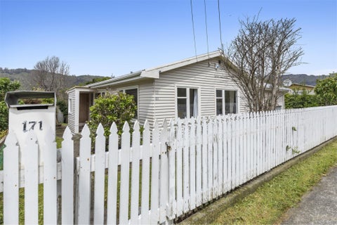 171 George Street, Stokes Valley, Lower Hutt