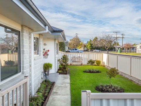 6 Bunny Street, Masterton