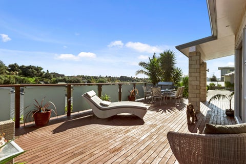 198 Castlewold Drive, Bethlehem, Tauranga