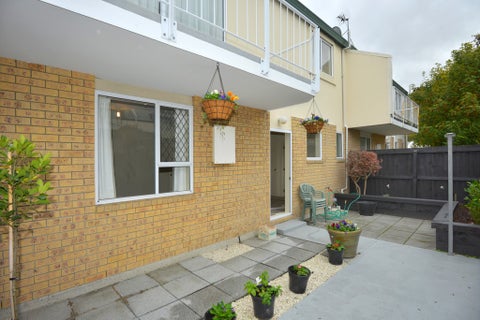 2/444 Hagley Avenue, Christchurch Central, Christchurch
