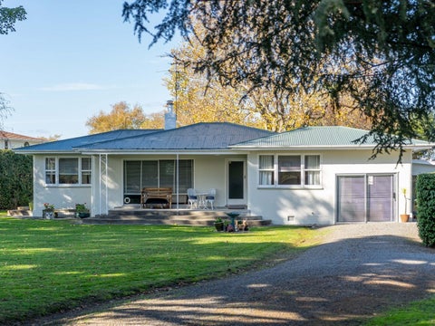 73 Park Road, Carterton