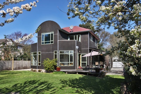 180 Aorangi Road, Bryndwr, Christchurch
