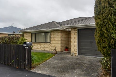 11 Hogg Crescent, Masterton