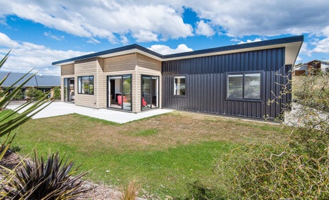 15 Niger Street, Wanaka