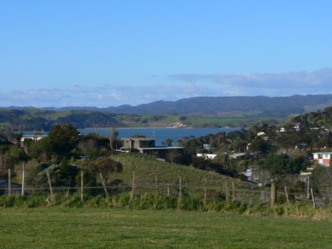 20 Manukau Road, Raglan
