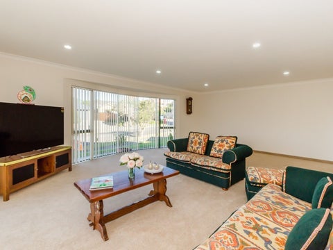 2 Millennium Hill, Paraparaumu