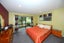 8 Chesterfield Mews, Russley, Christchurch - Carousel 9