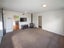 6 Beverley Grove, Paparangi, Wellington - Carousel 5