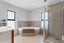 2 Kawai Rise, Te Atatu Peninsula, Auckland - Carousel 11