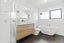 1/32 Simmental Crescent, Somerville, Manukau - Carousel 13