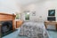 218 High Street South, Carterton - Carousel 16