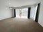 1/2 Gretel Place, Hillcrest, Auckland - Carousel 3