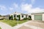 199 Frimley Oaks, Frimley, Hastings - Carousel 10