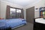 28 Tallentire Crescent, Huntington, Hamilton - Carousel 8