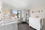 32A Holland Avenue, Point England, Auckland - Carousel 11