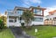 11 Lydia Avenue, Northcote, Auckland - Carousel 1