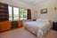 258 High Street North, Carterton - Carousel 12