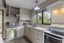 2/11 Regia Close, Half Moon Bay, Auckland - Carousel 4