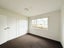 2/1 Raeben Avenue, Hillcrest, Auckland - Carousel 6
