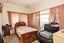 21 Henderson Street, Bluff - Carousel 9