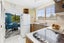 2B Zande Terrace, Tawa, Wellington - Carousel 9