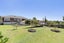 9 Manhattan Heights, Glendene, Auckland - Carousel 2